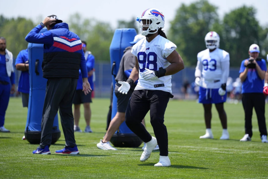 Bills Sign Second-Round DT T.J. Sanders, Wrap Up Draft Class