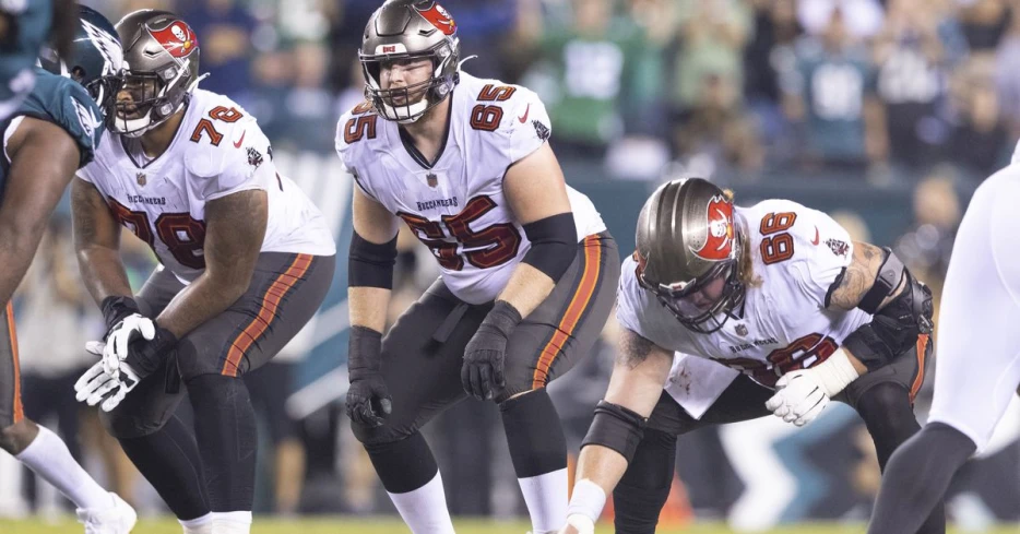 Buccaneers Quarter Century Team: Offensive Line
