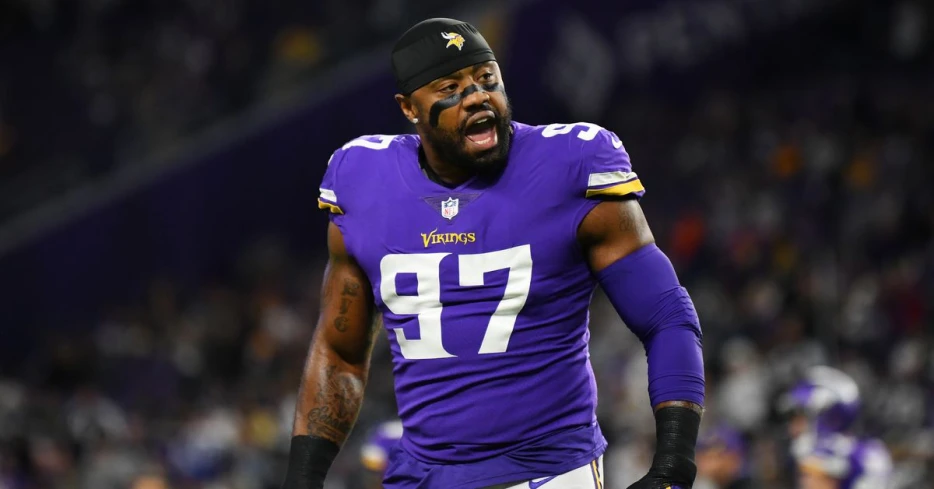 Minnesota Vikings All Quarter Century Team: Edge Player No. 2