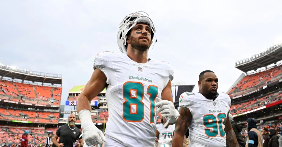 Training Camp Battles: TE3: Durham Smythe vs Joel Wilson