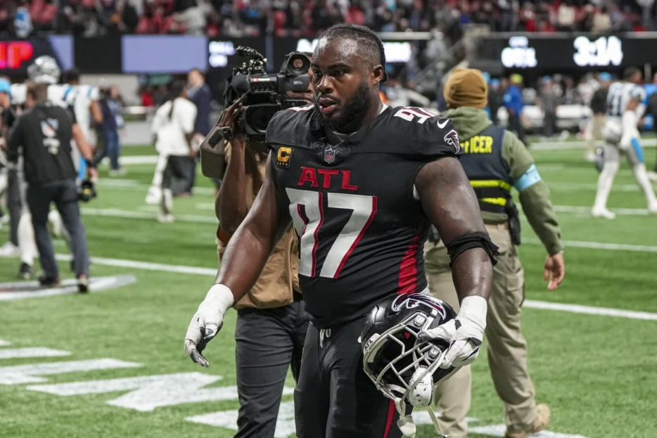 NFC Notes: Mecole Hardman, Grady Jarrett, Bears, Packers, Vikings