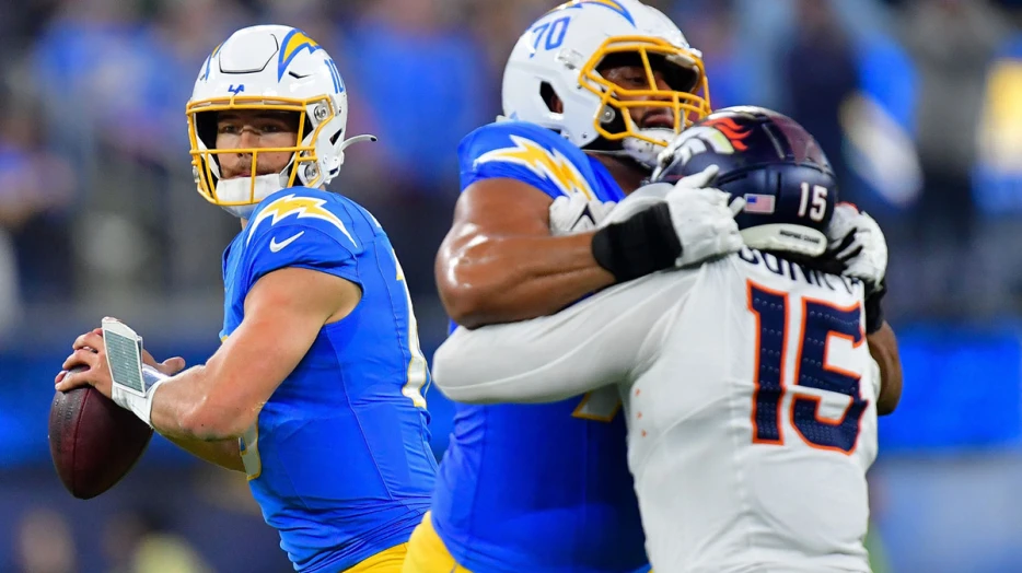 Greg Roman explains Rashawn Slater’s intriguing absence from Chargers practice