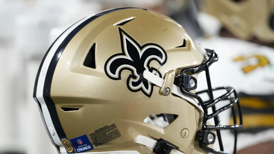 Saints waive DB Travion Fluellen