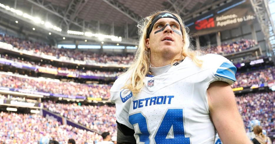 Lions LB Alex Anzalone dealing with hamstring injury
