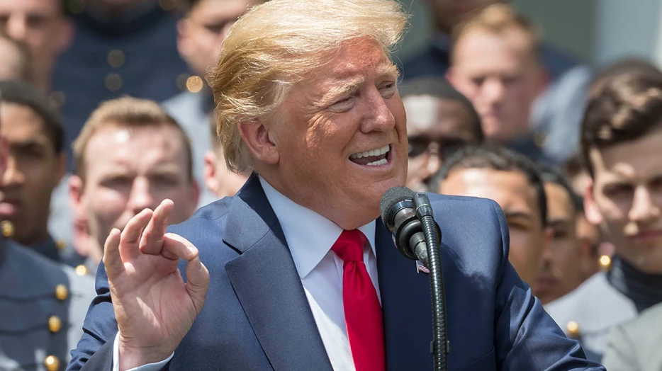 Mike Florio calls out Commanders for not responding to Donald Trump’s threats