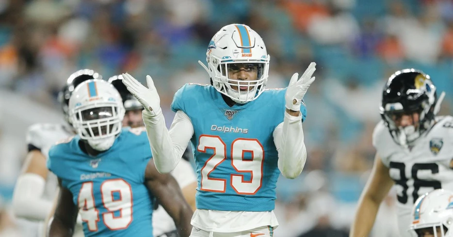 Dolphins announce jersey numbers for Minkah Fitzpatrick, Darren Waller