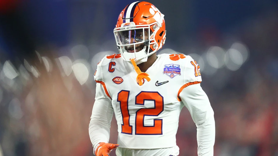 Giants sign Dexter Lawrence’s Clemson teammate as training camp begins