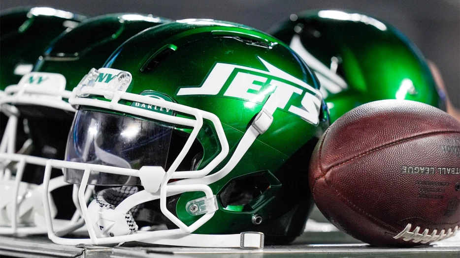 New York Jets Unveil New State-Of-The-Art Locker Room After Getting D+ Grade In Survey