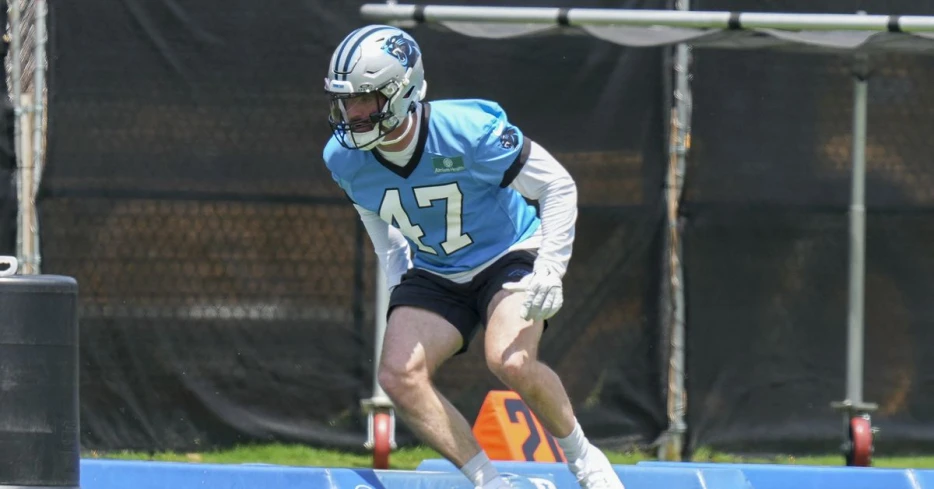 Panthers release Josey Jewell after continued concussion symptoms