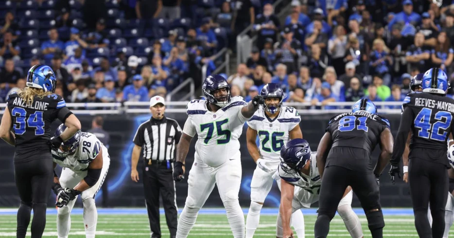 Report: Anthony Bradford took most first-team reps during offseason program