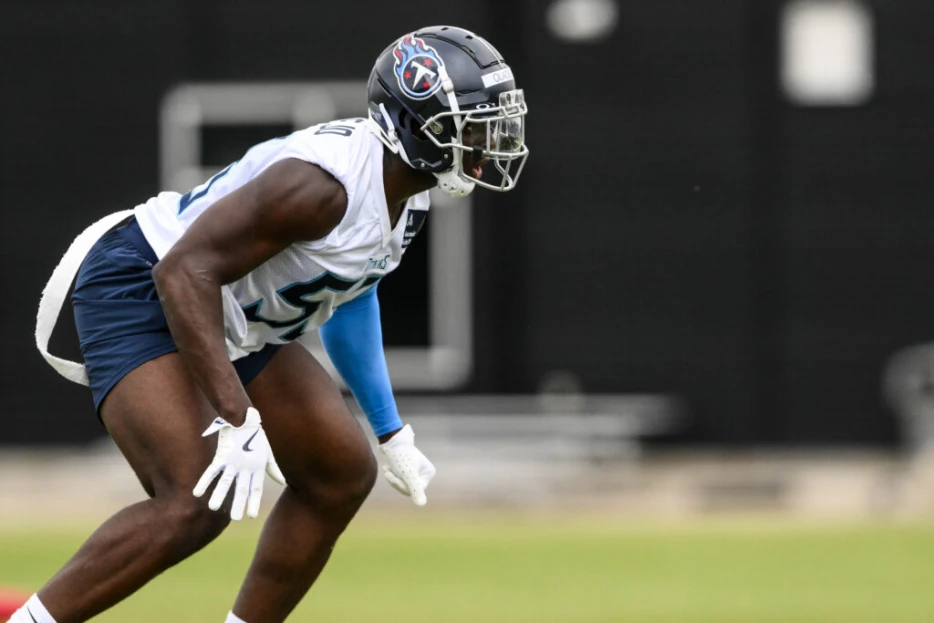 Titans Complete Draft Pick Signings With 2nd-Round OLB Oluwafemi Oladejo