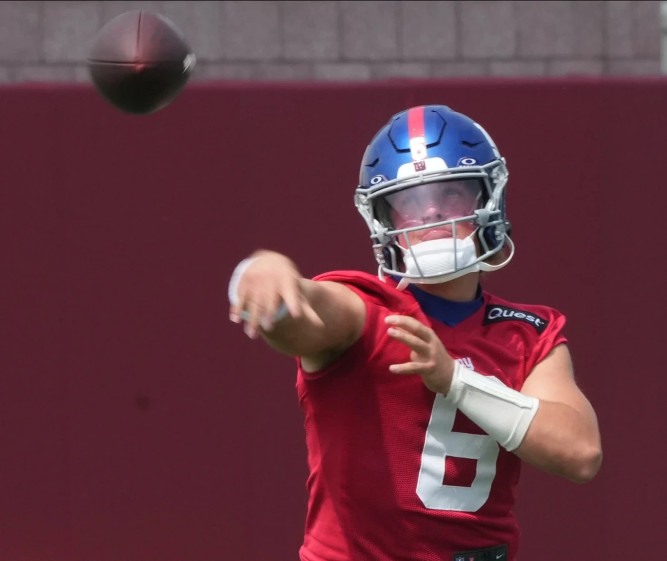4 Things New York Giants Rookie Jaxson Dart Can Do To Create a QB Controversy This Summer