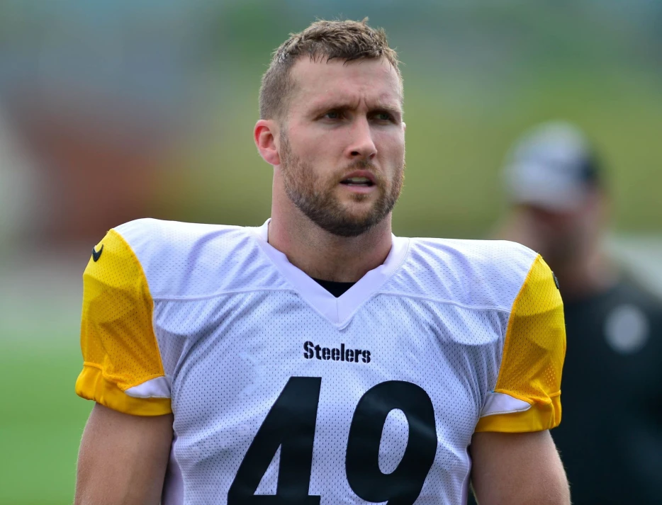 Former Steelers TE Signs with Bills
