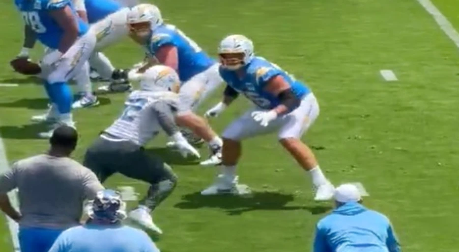 NFL Fans Are Losing Their Minds Over Viral Video Of Los Angeles Chargers Superstar Joe Alt Taking On Khalil Mack &amp; Bud Dupree At Training Camp