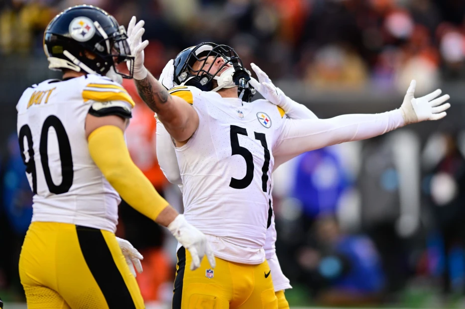 NFL Legend Praises Steelers OLB Nick Herbig: ‘Very Underrated’