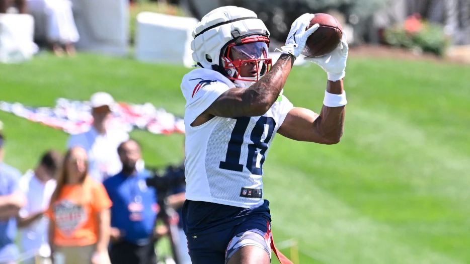 Patriots’ Rookie Turns Heads With Unique Activity Before Practice