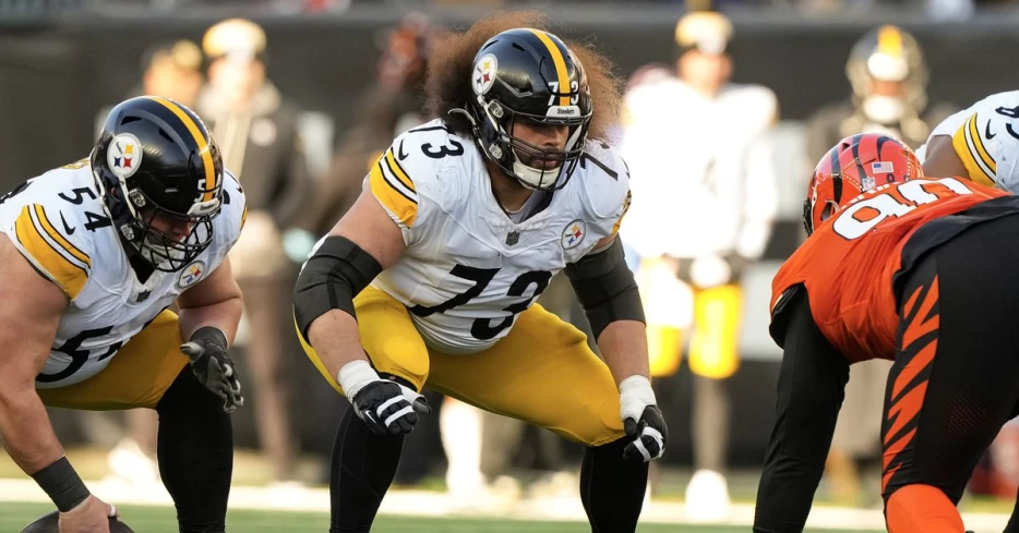 Steelers G Isaac Seumalo starts training camp on non-football injury list