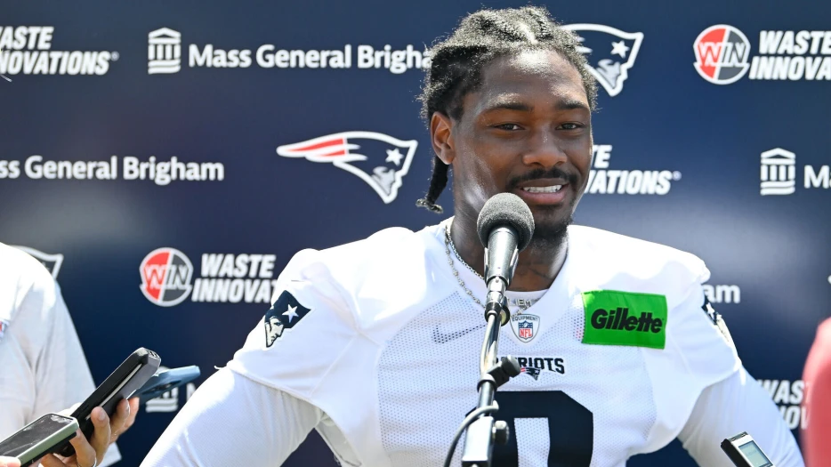 Stefon Diggs’ Admission After First Patriots Practice Catches Attention