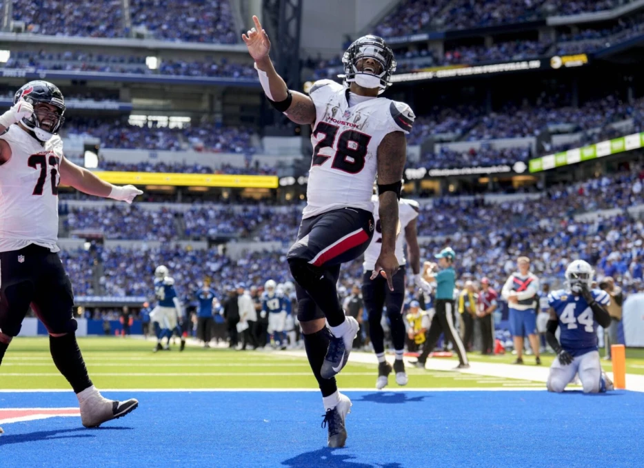 Texans Announce 15 Roster Moves, Place RB Joe Mixon On NFI List