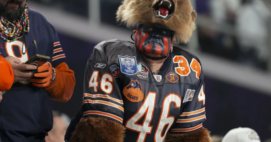 What advice would you give a new fan of the Chicago Bears?