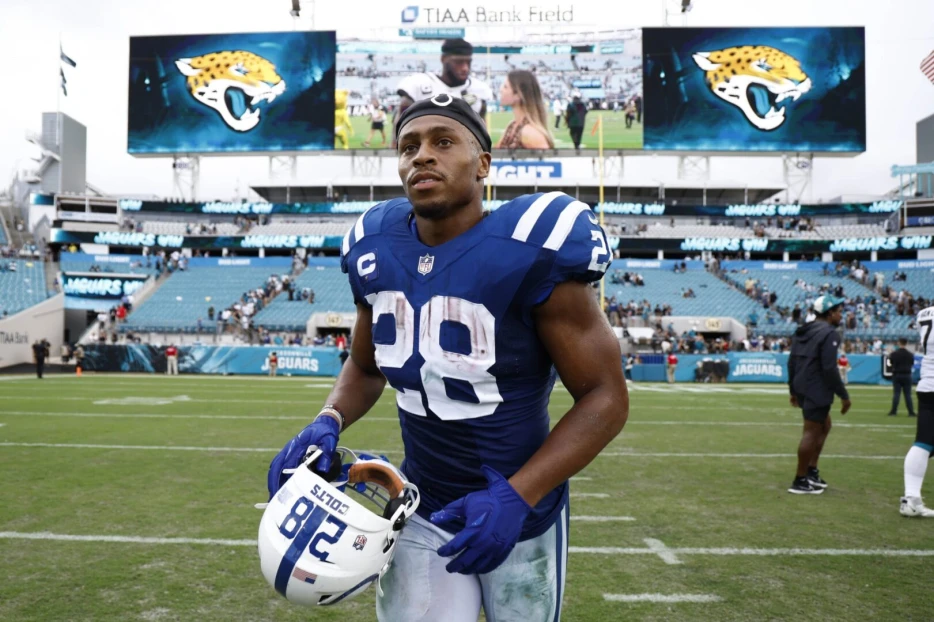 AFC Notes: Jonathan Taylor, Travis Hunter, Colts, Jaguars, Texans OL
