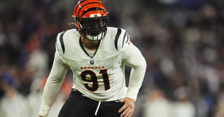 Bengals News (7/24): How to end Trey Hendrickson contract dispute