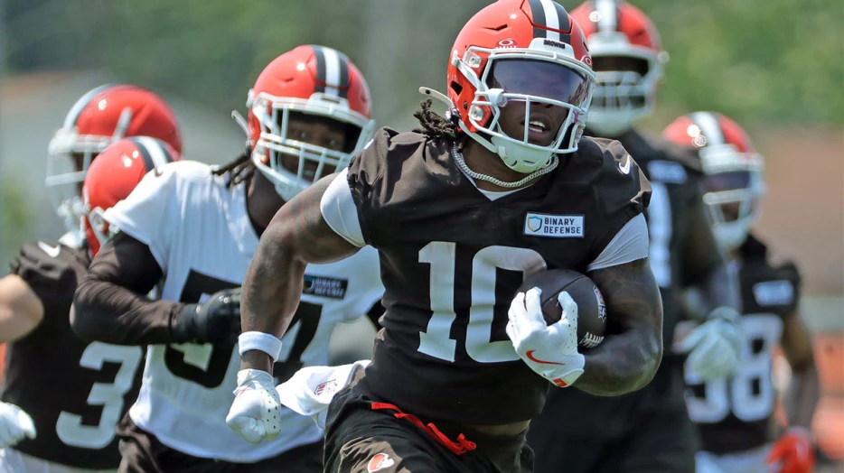 Browns GM Andrew Berry asked if Quinshon Judkins might go unsigned