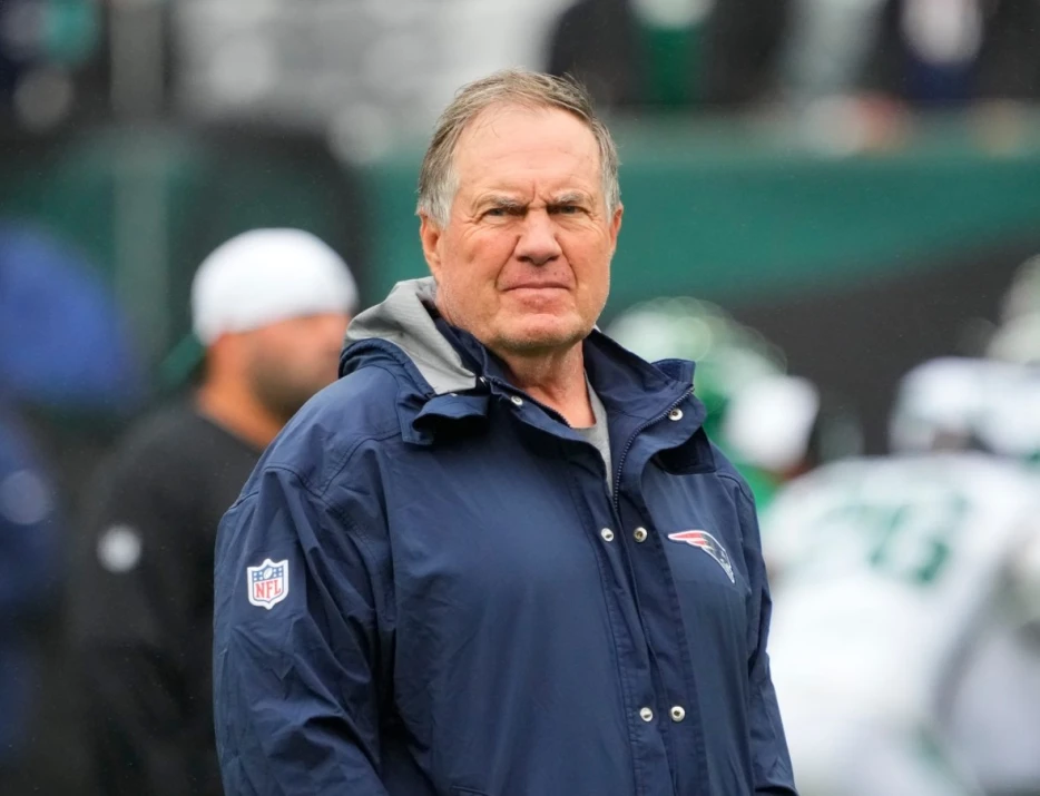 College-Bound Bill Belichick Throws Shade at NFL Players