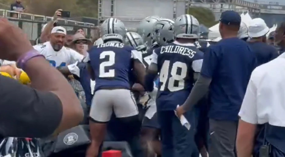 Dallas Cowboys Players Were Fighting Each Other At Practice For Second Straight Day, Leading To Serious Threat From HC Brian Schottenheimer