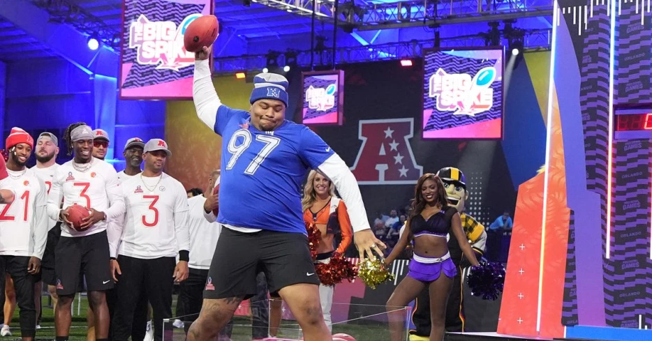 Dexter Lawrence gets $3 million in new incentives