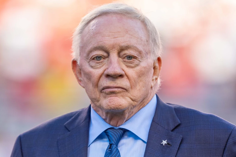 Jerry Jones Throws Dak Prescott and Future Eagle Micah Parsons Under the Bus