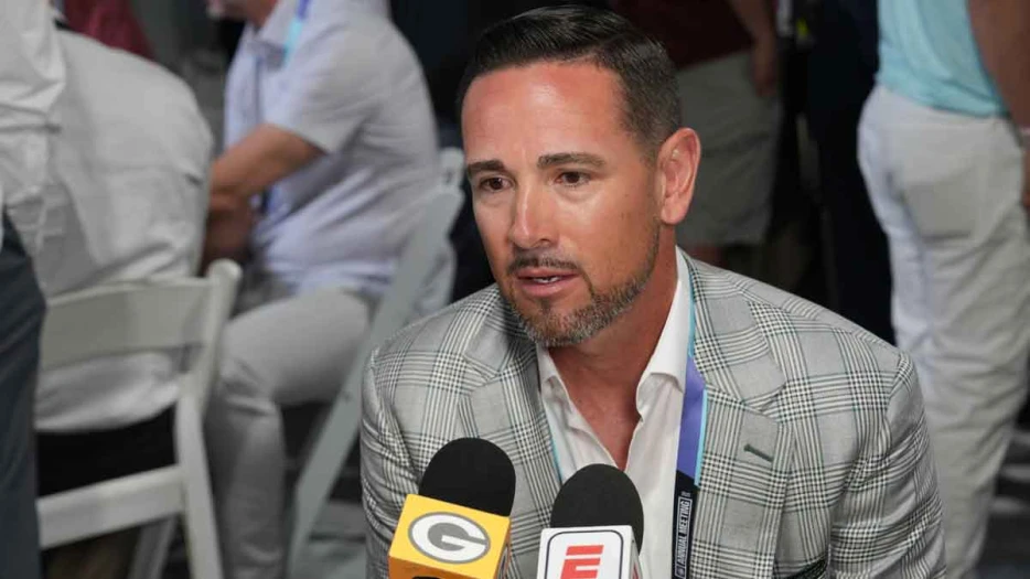 Packers HC Matt LaFleur’s presser rudely interrupted by loud emergency alerts