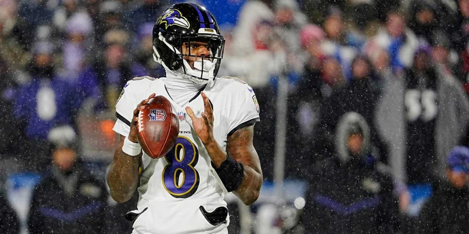 Ravens’ Lamar Jackson sends warning about loaded roster ‘on paper’