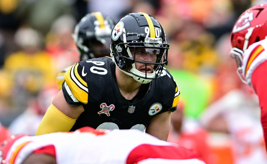 T.J. Watt Vows to Live Up to Being NFL’s Highest-Paid Defensive Player
