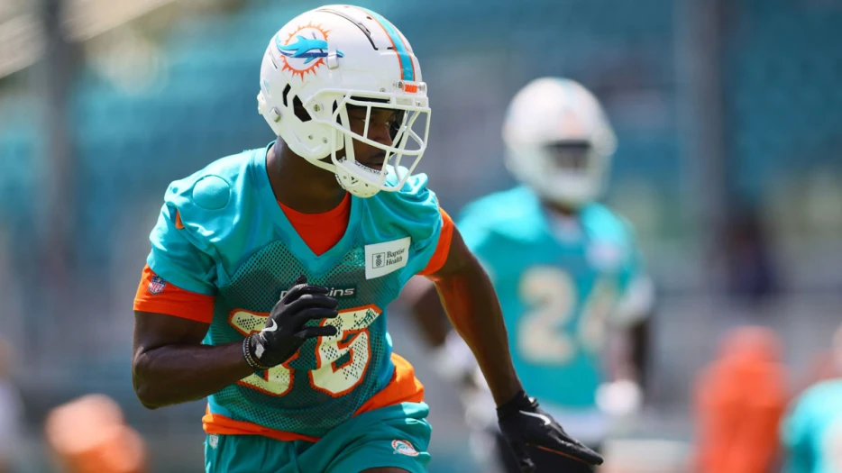 1 surprising Miami Dolphins player who could make or break 2025 NFL season
