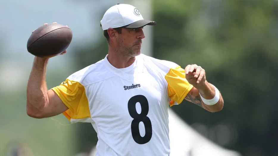 Aaron Rodgers’ Steelers outlook draws confident Davante Adams prediction