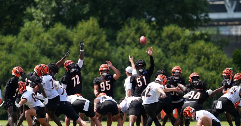 Bengals 2025 Training Camp Week 1 Updates &amp; Listener Questions Live