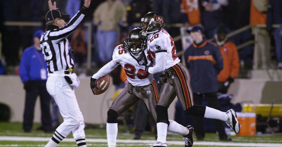 Buccaneers Quarter Century Team: Cornerbacks