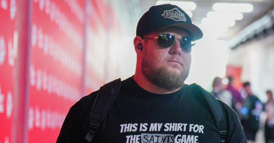 Creed Humphrey is ready to get to work, building offensive line chemistry