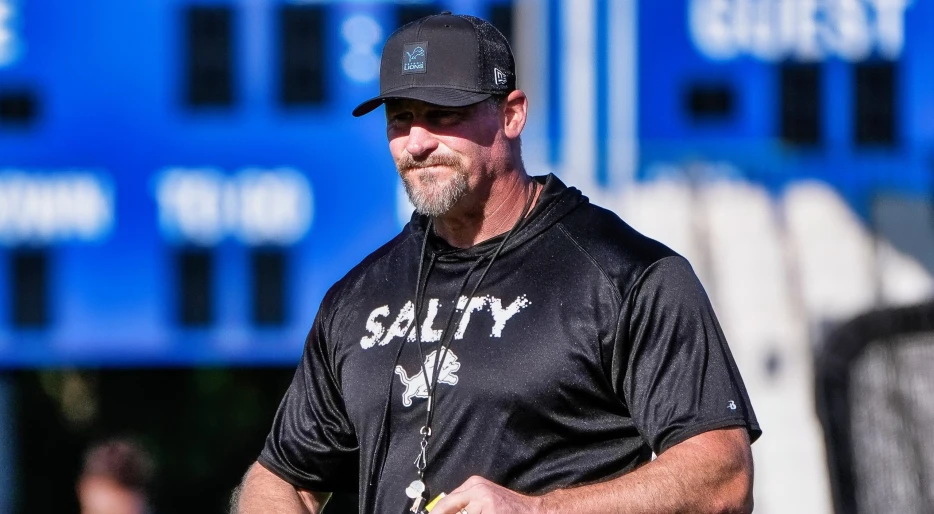 Detroit Lions HC Dan Campbell Forced To Abruptly Stop Practice After 2 Of His Biggest Superstar Players Get Into Multiple Fights