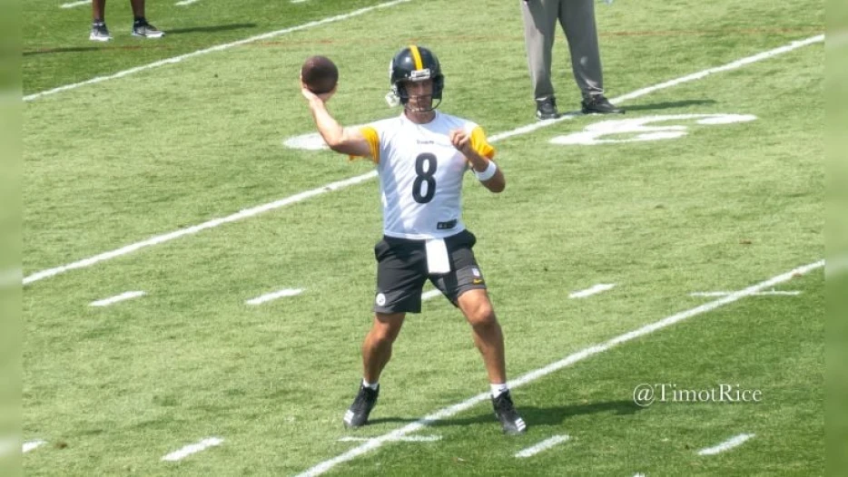 Former NFL OL Believes Aaron Rodgers Will Be ‘Best Version Of Himself’ With Steelers