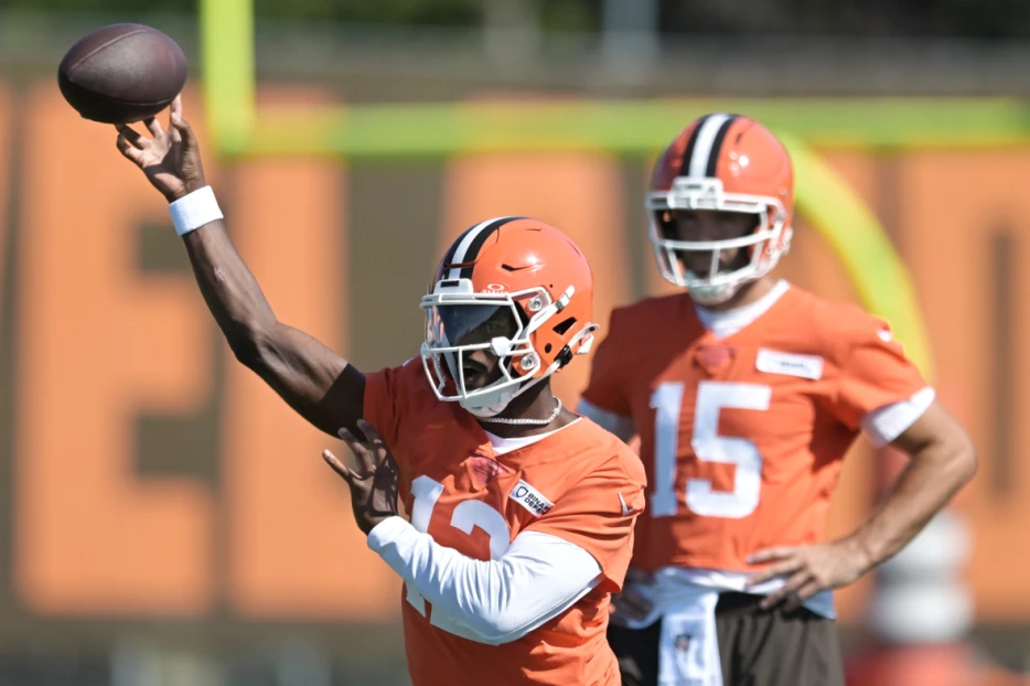 Latest Cleveland Browns Depth Chart at QB, Intel on All Four Quarterbacks