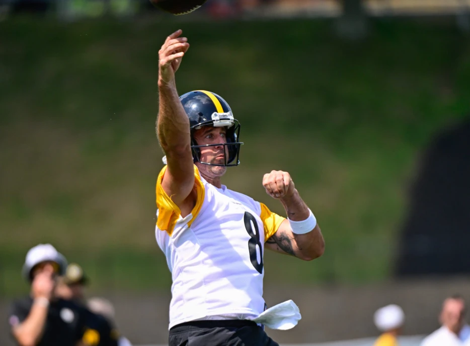 Steelers Camp Takeaways: Rodgers to Metcalf Coming Together, LT a Problem Spot?