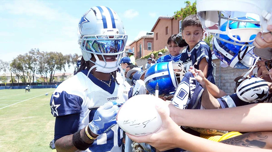 Watch Cowboys’ CeeDee Lamb get in training camp fight after TD