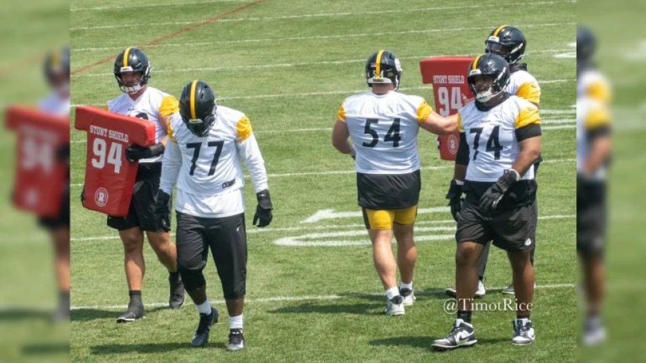 Broderick Jones Confirms He’s Kept Weight Off — So Far