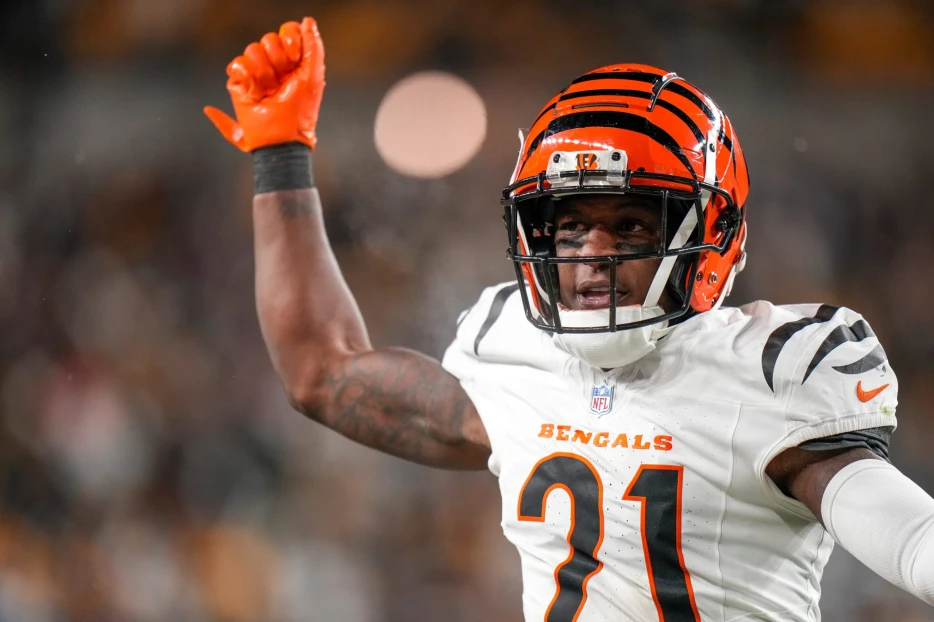 Dolphins Signing CB Mike Hilton