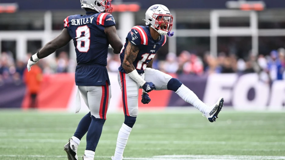 Former Patriots Cornerback Signs With Division Rival
