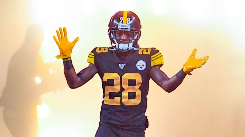 Former Steelers Slot CB Mike Hilton Signs with AFC Team