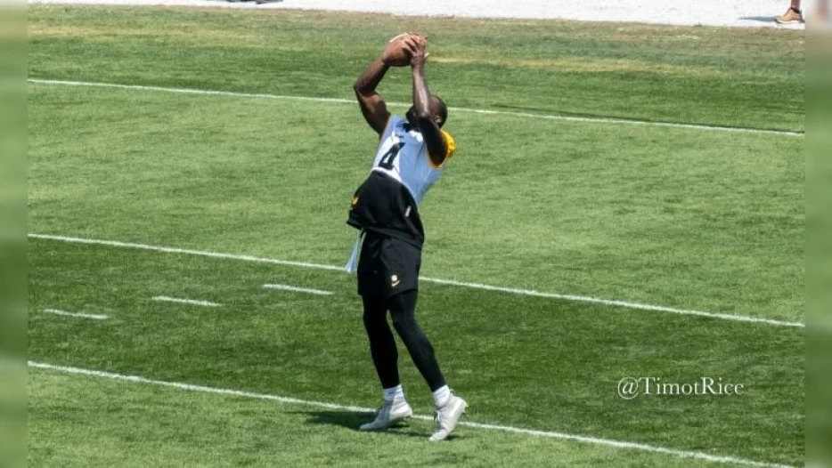 ‘Freak Of Nature’: Joey Porter Jr. Talks Matching Up Against DK Metcalf