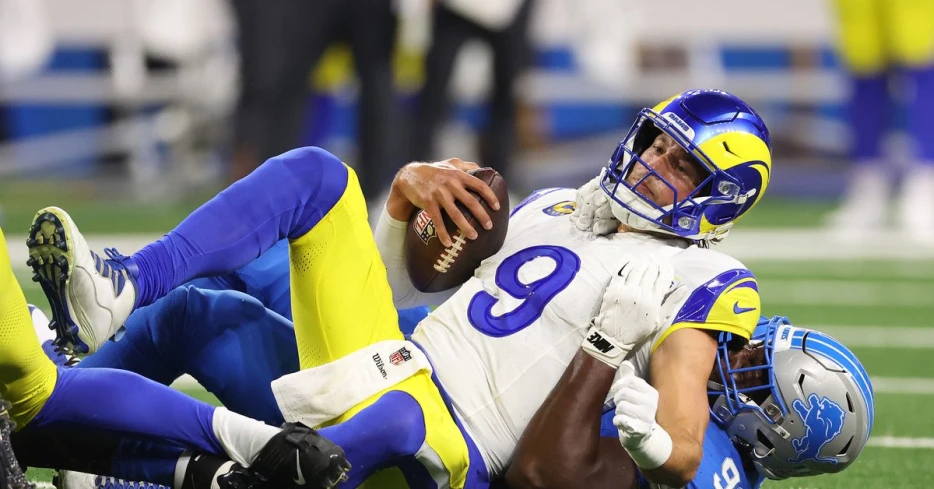 Sean McVay says Matthew Stafford will now sit out another week